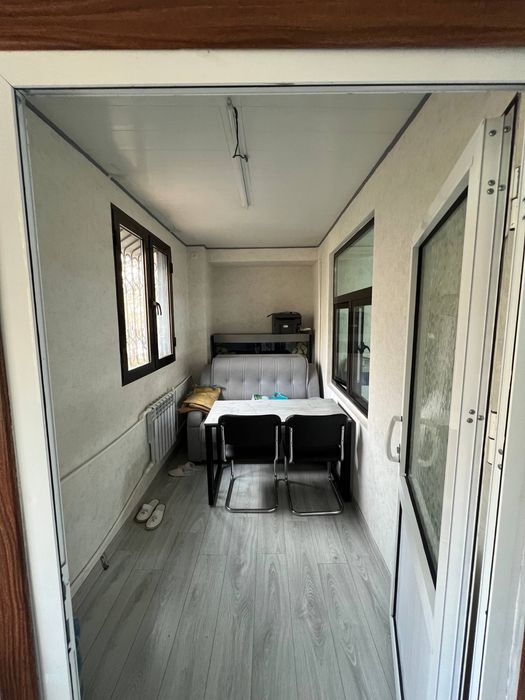 Сдается офис в центре В Айбеке! 91 квадратных ! Новый ремонт !!