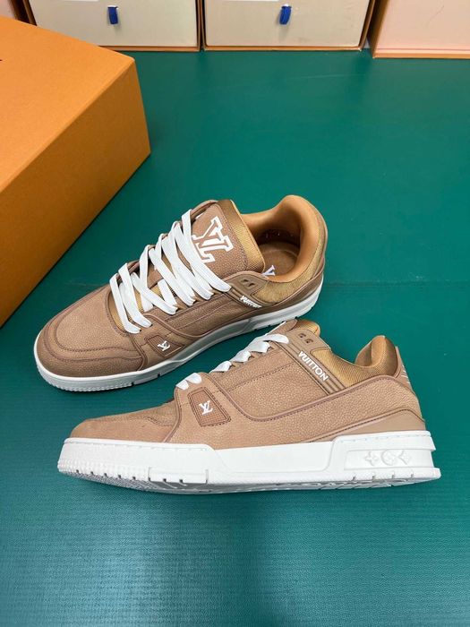 Adidasi Louis Vuitton Trainer Premium