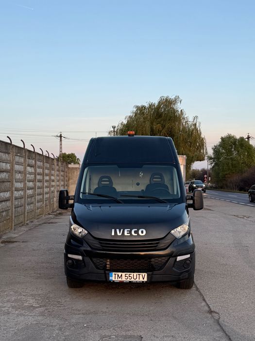 Autoutilitară Iveco Daily 35s16 (Microbuz/Dubă)