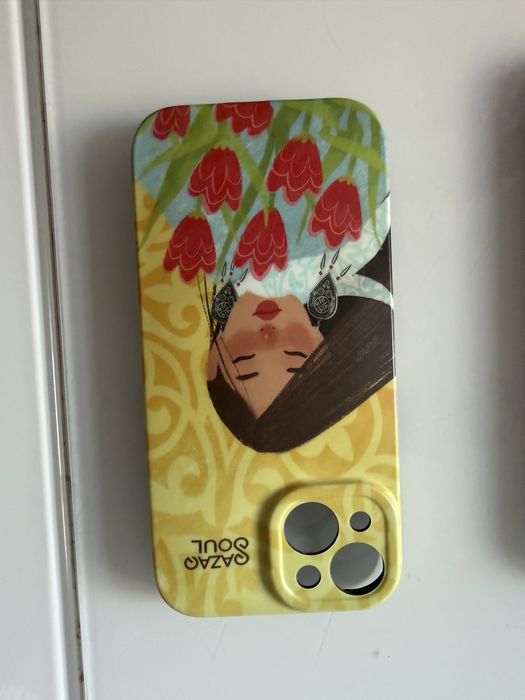 Чехлы на iphone.