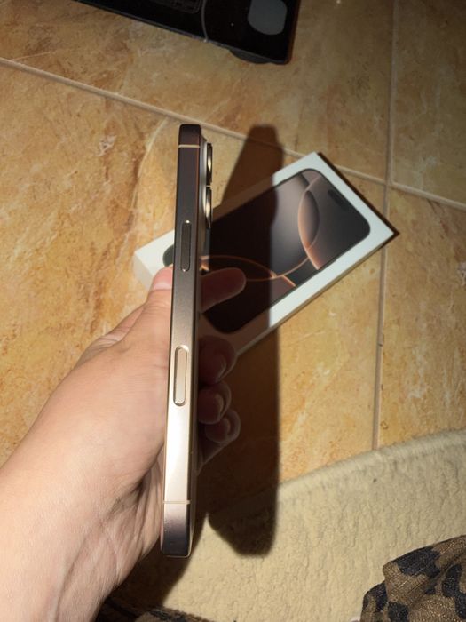 Iphone 16 pro , 256gb