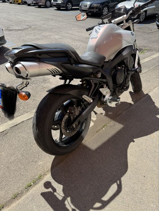 Yamaha FZ 6N.  600cmc. 100cp