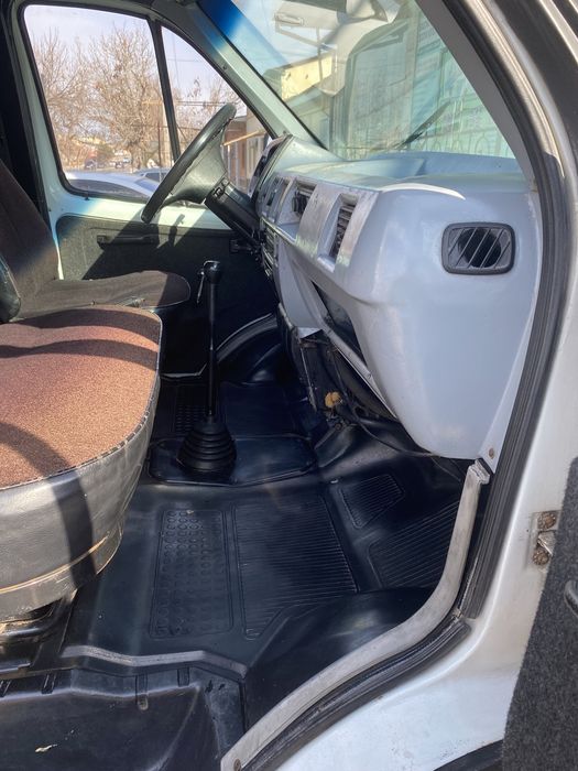 Gazel sotiladi 1998 yil