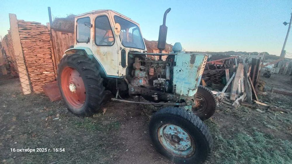 Продам трактор ЮМЗ 6