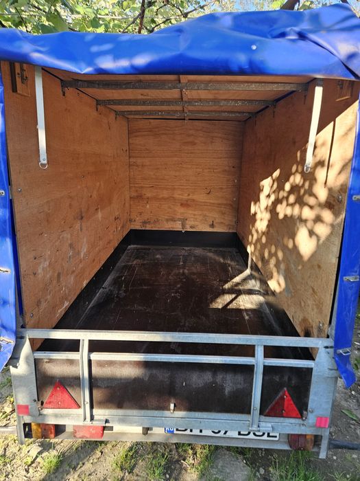 Vând/schimb remorcă 750kg recent înmatriculată!