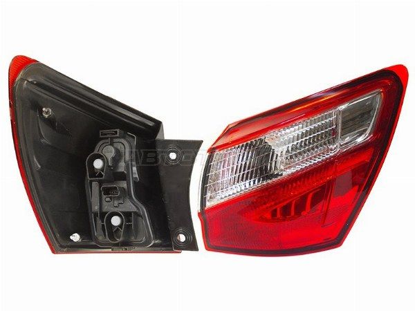 Фонарь задний Nissan Qashqai