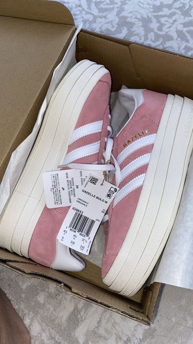 оригинальные кроссовки adidas gazelle bold