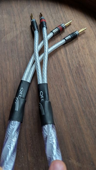 QED Genesis Silver Spiral Airloc Banana, 2M
