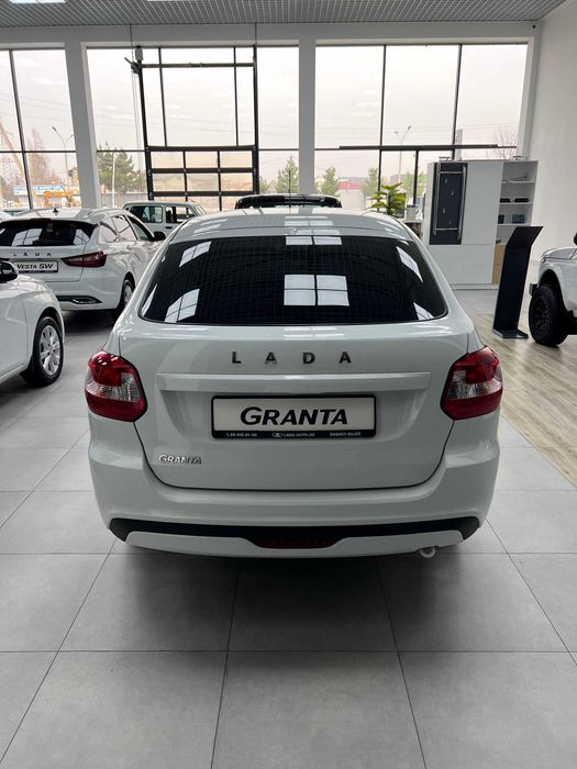 Автомобиль LADA Granta