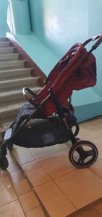 Продам детскую коляску