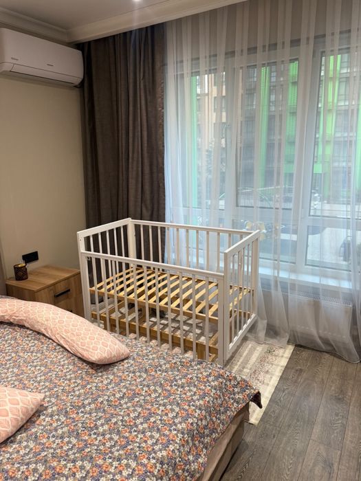 Продам детскую кровать маятник