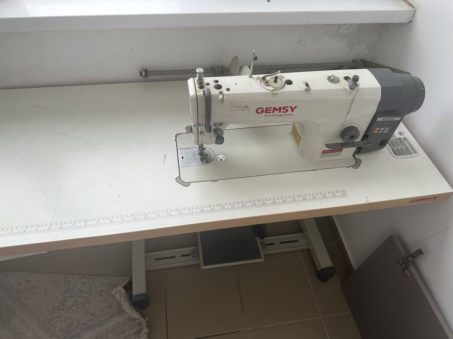Швейная машина jemsy