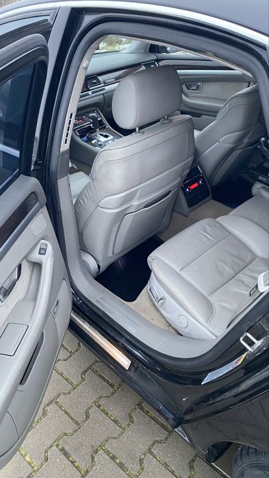Vand Audi A8 W12  6.0i 450cp/ 2005/ Ventilatie/ Masaj/ VARIANTE 11000€