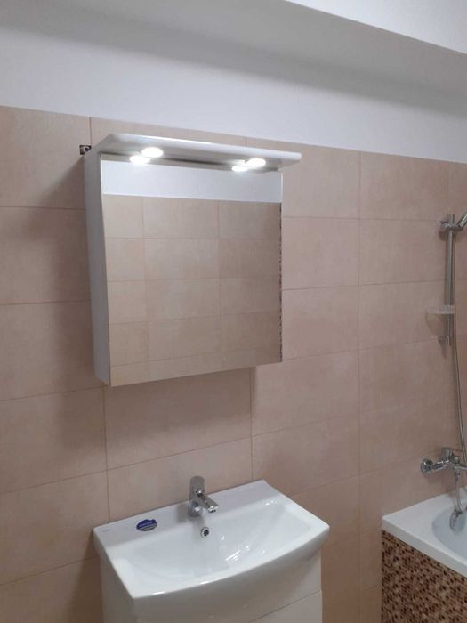 Apartament de închiriat
