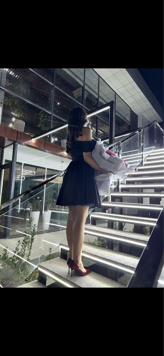 Платье корсет/продаю платье/черное платье