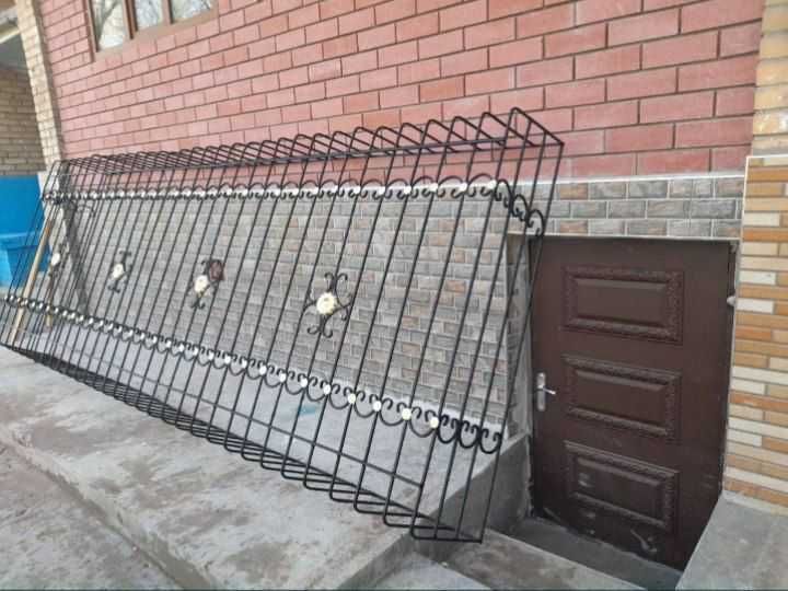 Решетка на окна и на балкон