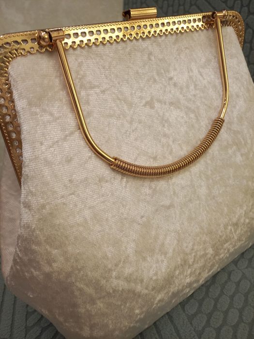 Продам сумочку. Этно.Очень красивая