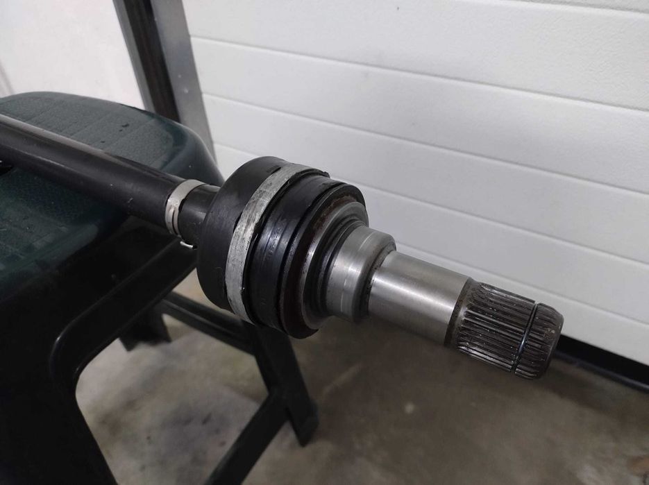 Planetara spate dreapta BMW Seria 5 G30/G31 8664628AI02