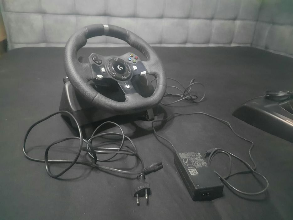 Volan gaming logitech g920