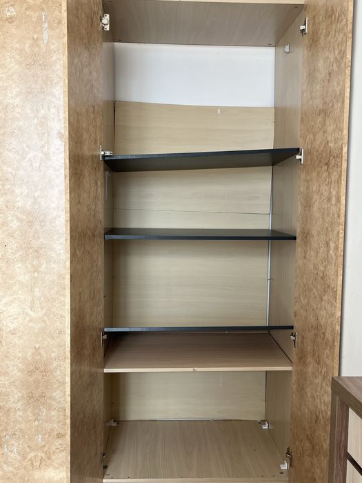 Продам шкаф для спальни