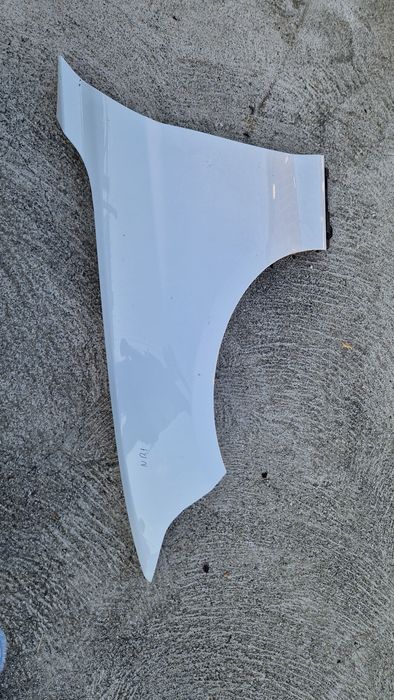 Aripa stanga fata Bmw F20, F21 (2011-2015)