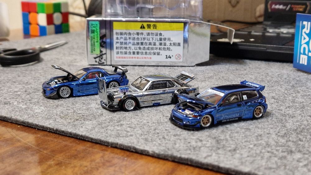 машинка poprace 1:64