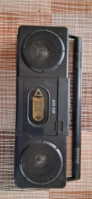 Radiocasetofon player vechi
