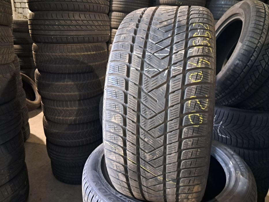 Anvelope second iarna 295 40 R20 Pirelli