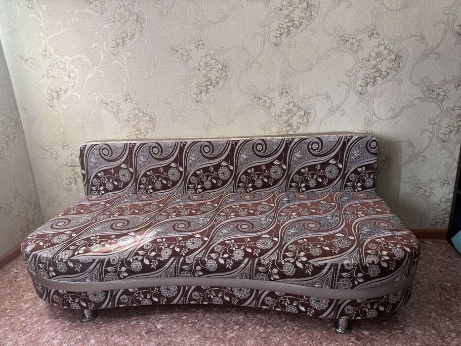 Продам диван тахту