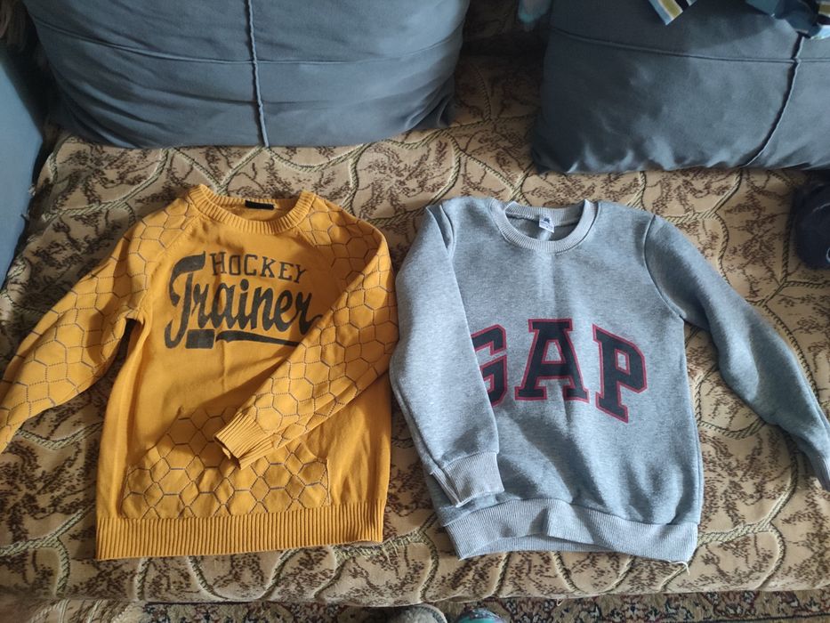 Отдам вещи и игрушки