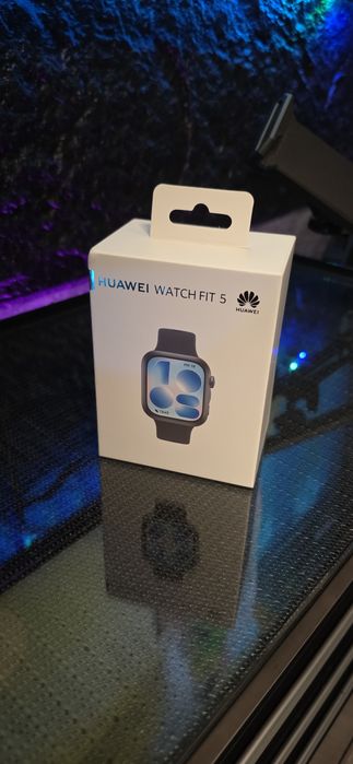 Huawei fit 5 smart watch