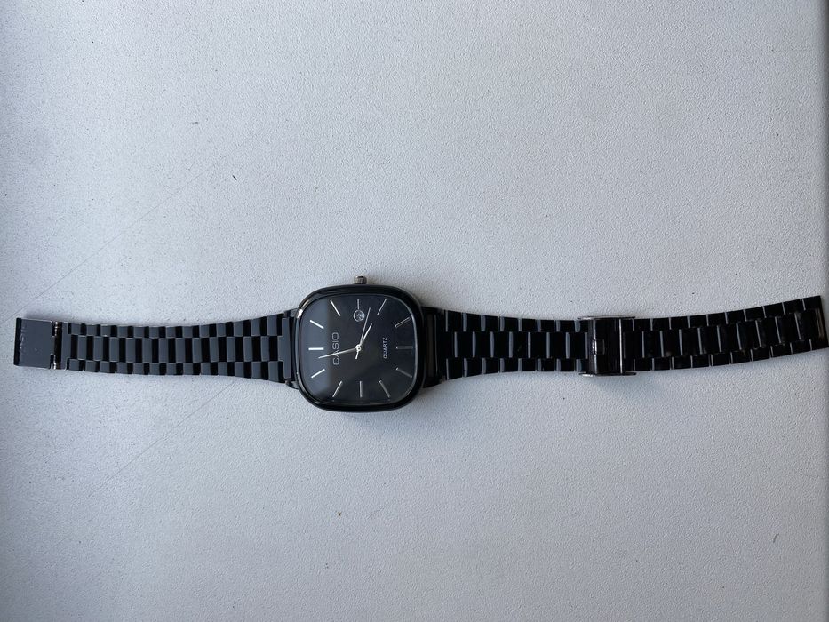 Продам часы состояние 9/10