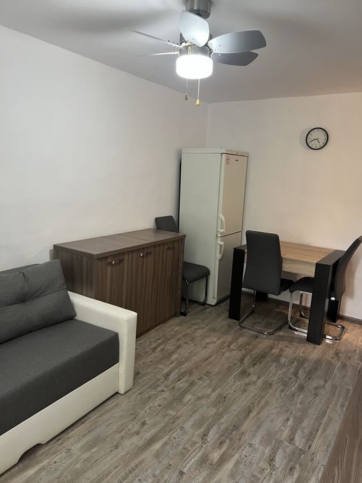 Garsoniera in chirie