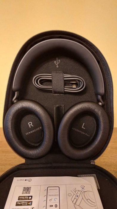 Casti Sennheiser Accentum Plus Wireless Black - Garantie 2028