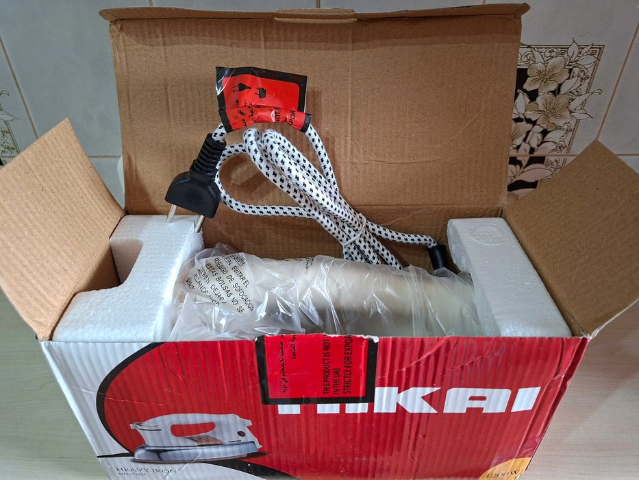 Утюг " nikai " пр-во Япония, тяжёлый. Новый в упаковке.