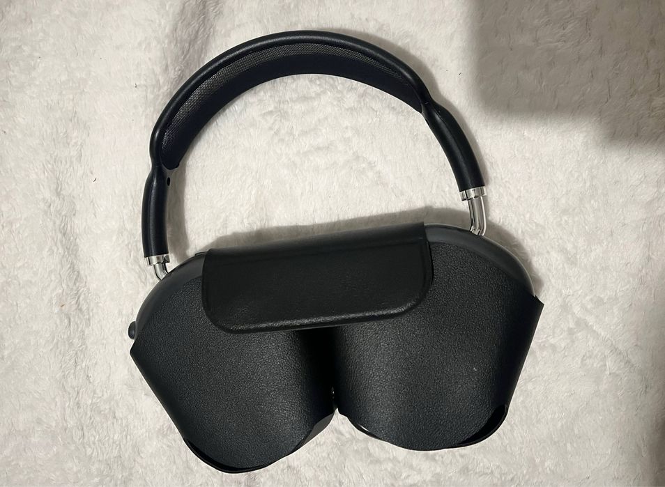 AirPods Max наушники