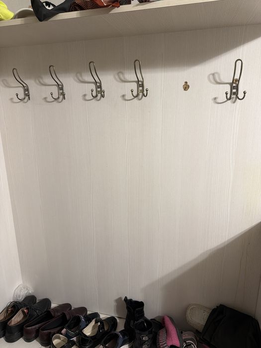 Шкаф для прихожей