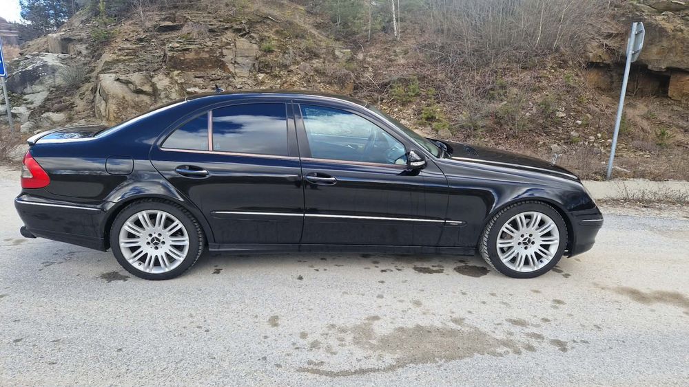 Mercedes E320 - 280к.с