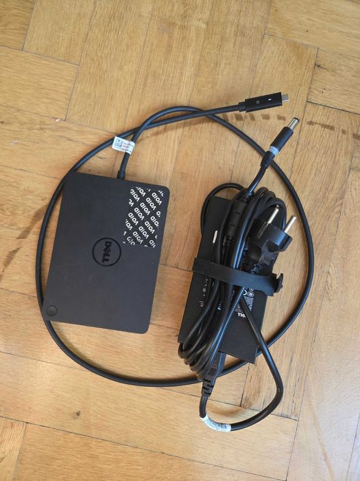 Statie andocare docking station original pentru laptop Dell WD15 K17A cu USB-C