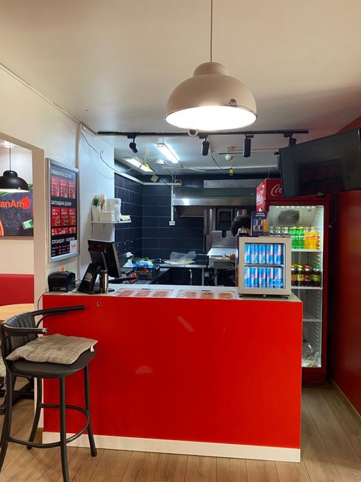 Продам срочно коммерческое помещение