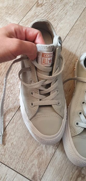Converse nr 36,5 -70lei,impecabili