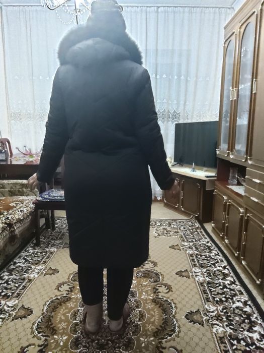 Зимнее стёганное  пальто с капюшоном.