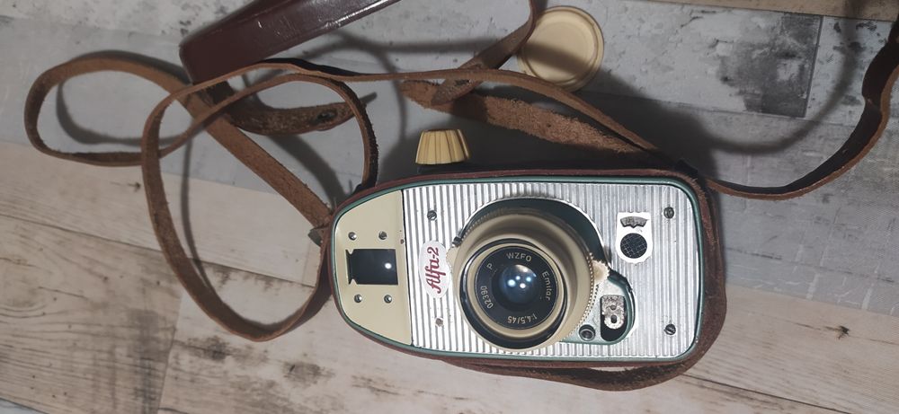 Стар полски фотоапарат "Alfa 2"