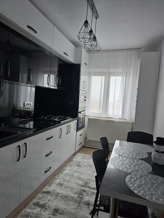 Inchiriere apartament 2 camere
