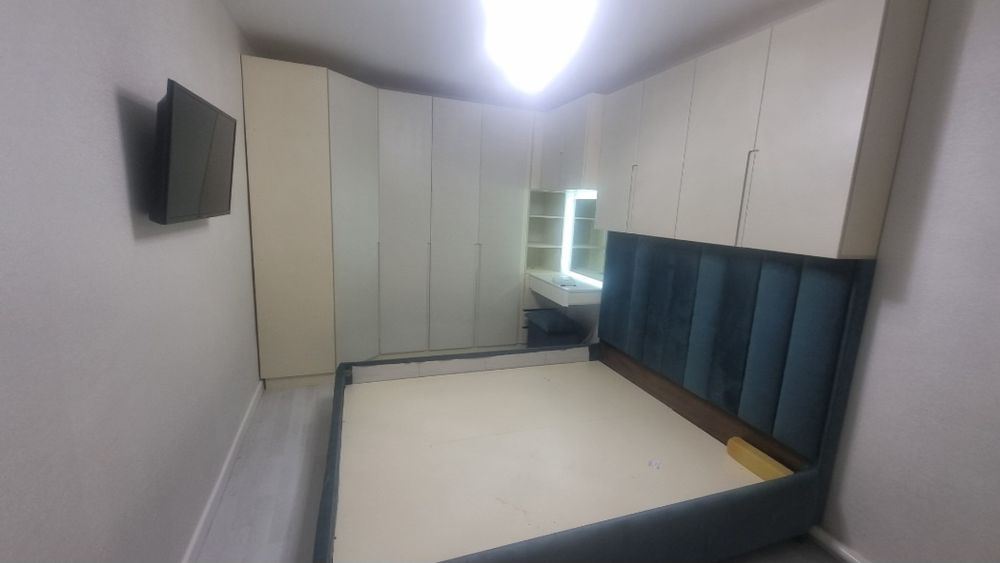 Шкафы - купе на заказ под любой размер , и дизайн на любой вкус и цвет