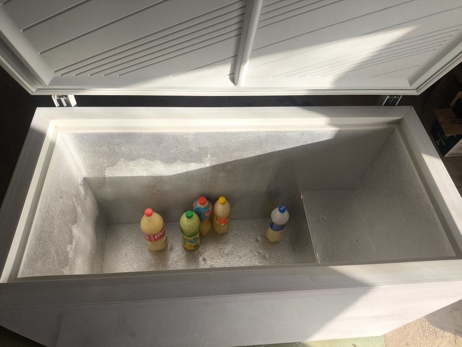 Продам морозилтник