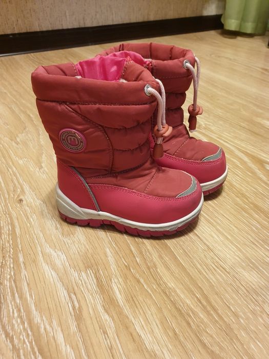 Ботинки  девочке