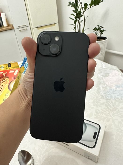 iPhone15 б/у в оригинале
