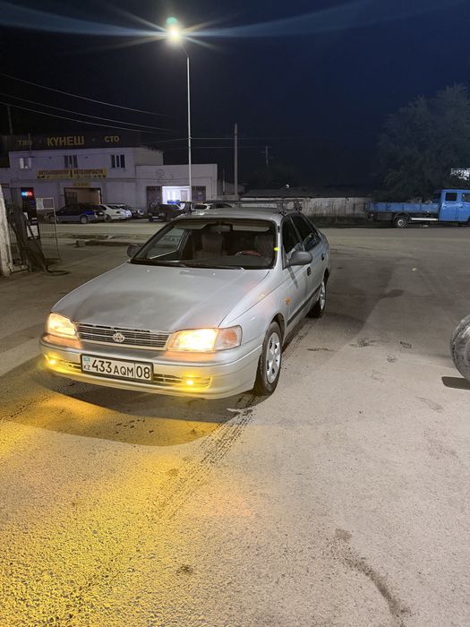 Тойота карина хэтчбек 1.8