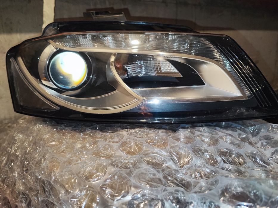 Bi Xenon Hella D3S за Audi A3